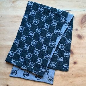 Michael Kors | Reversible Wool Scarf